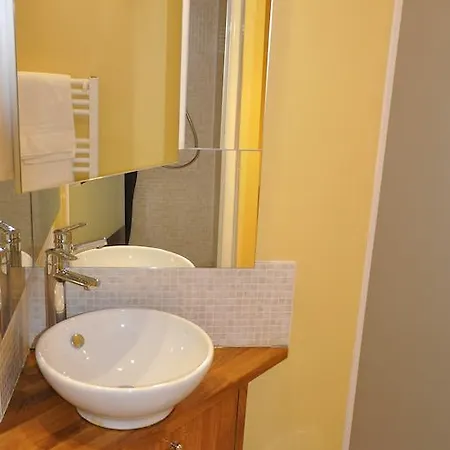 Les De La Place 리옹