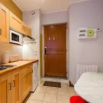 Les De La Place شقة *