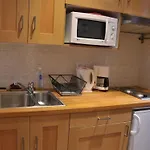 Les De La Place
